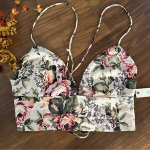 NWT Oliveacious Floral Crop Top